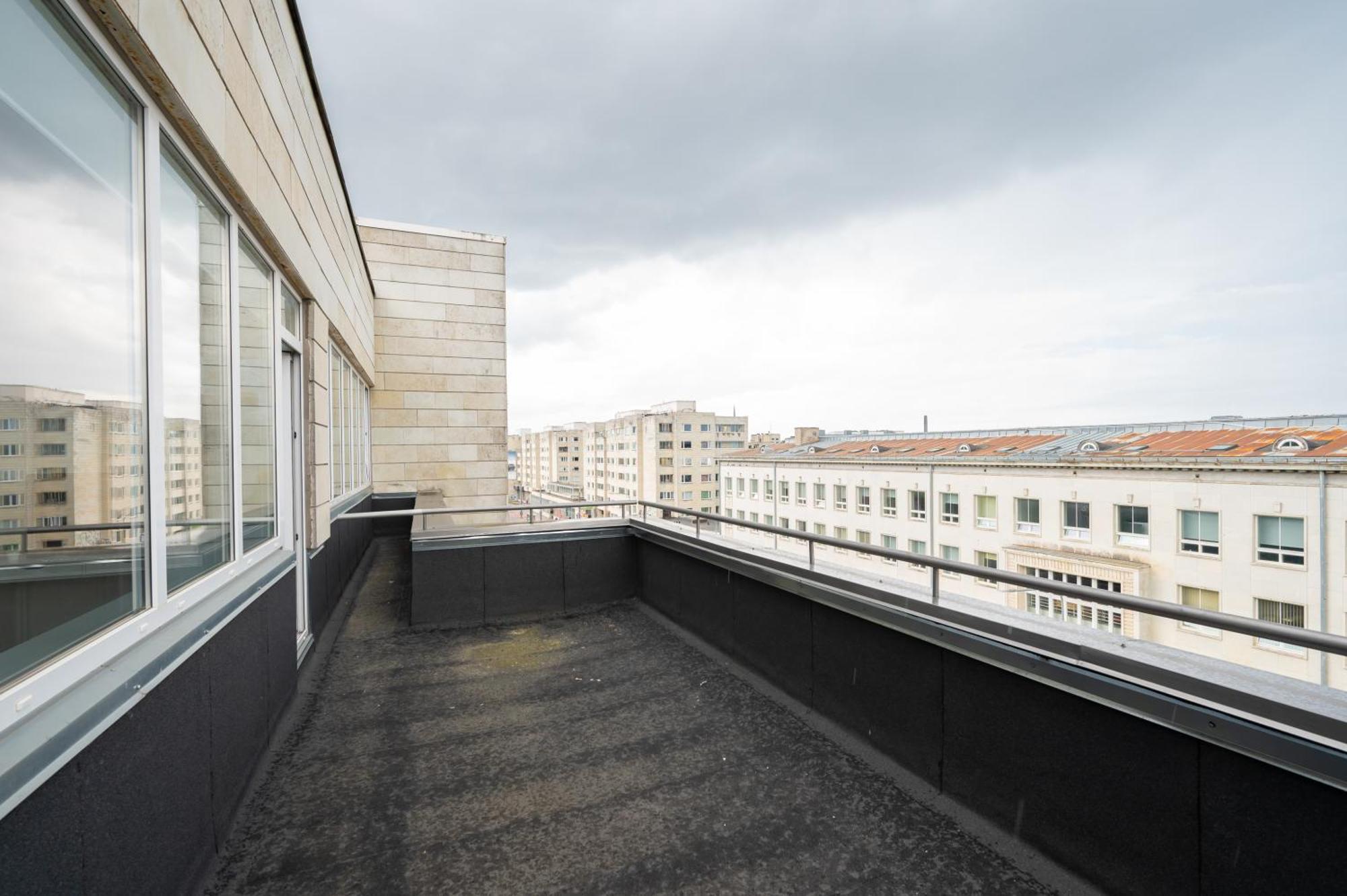 Hilltop Apartments - Studio Rooms In City Centre Tallin Exterior foto